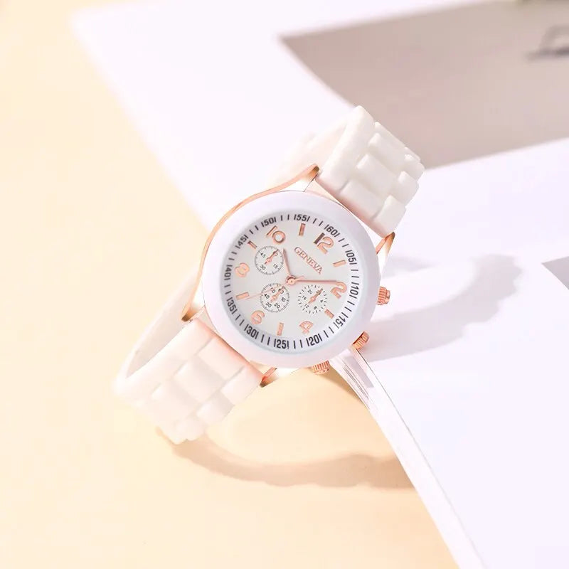 Relógio de Pulso Feminino Fashion em Silicone Branco - Elegância e Estilo em Cada Momento!